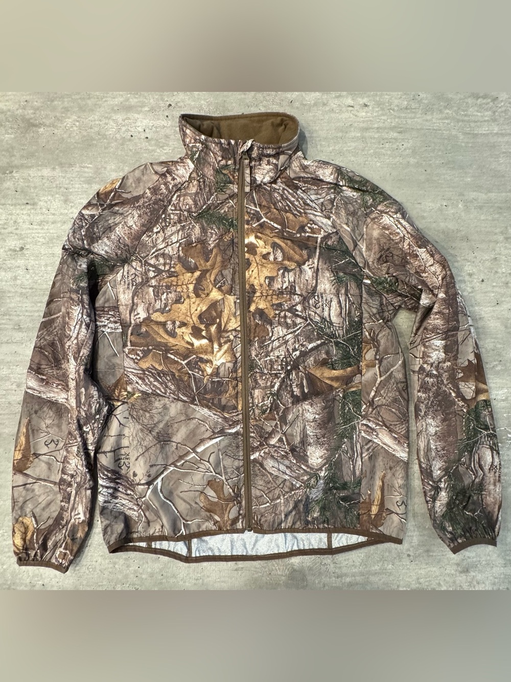 New Realtree Camo Packable Hunting Jacket Insulated Full Zip Lightweight NWOT, M